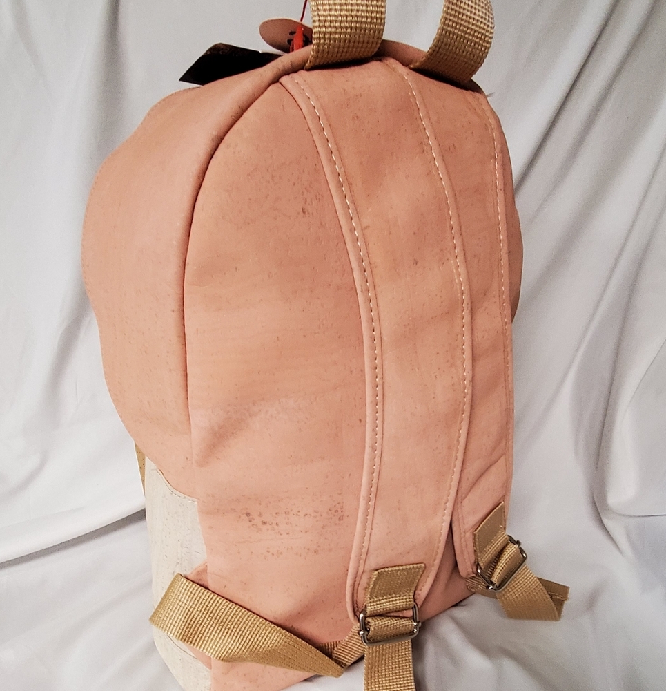 Backpack by Artelusa - Picture 3 of 4